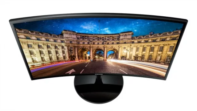 Essential Curved de 24” y 27”.