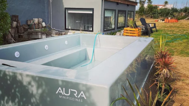 La pedís y en menos de una hora la tenés funcionando: en qué anda Aura Minipiscinas (la empresa cordobesa que exporta a Chile y Uruguay)