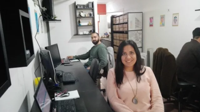 Ismael y Flor se conocieron trabajando en la agencia y hace 10 años que están casados