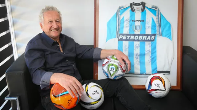 Carlos Rossetti, el presidente de Rossetti Deportes, y una de sus pasiones: Racing.