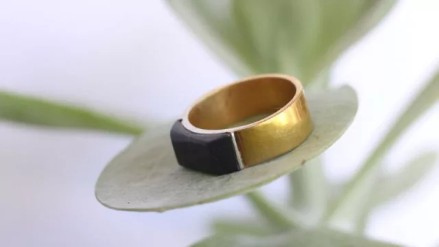 La historia detrás de Memo Ring, los anillos cordobeses (con un chip NFC) que conectan recuerdos con tecnología