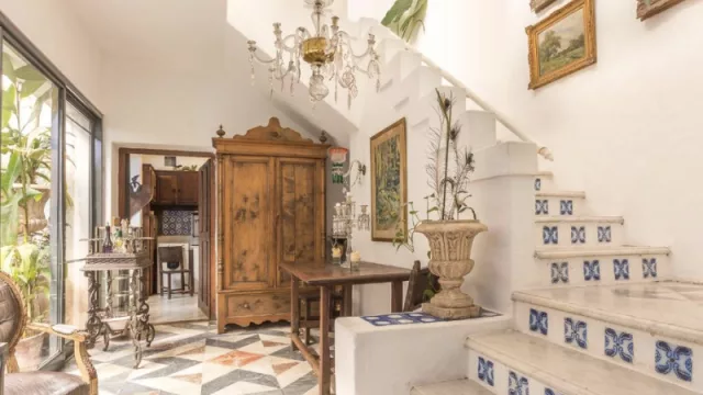 Una joyita escondida en el centro cordobés: así es Virreinato (un hotel exclusivo de 3 habitaciones y túneles jesuitas)