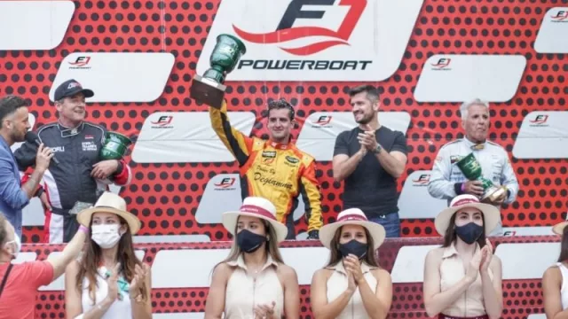 Miles de tucumanos se dieron cita en El Cadillal: la F1  Powerboat fue un éxito durante el fin de semana 