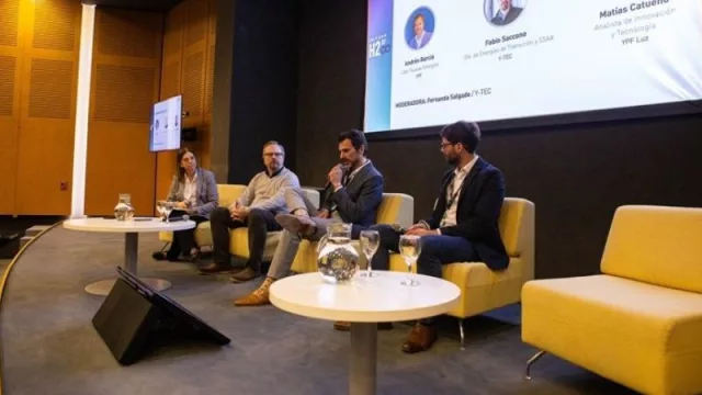 YPF avanza en proyectos de hidrógeno verde y energías renovables en Argentina