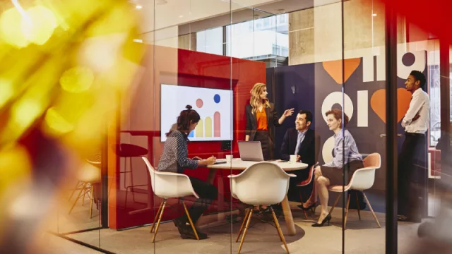 Menos horas y más flexibilidad: qué opinan los argentinos para el trabajo del futuro (¿independiente o en relación de dependencia?)