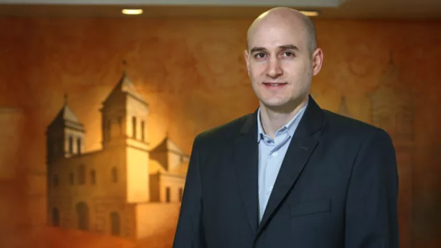 “El dólar bajo es un problema”  (Elias De los Santos- Gerente de Administración)