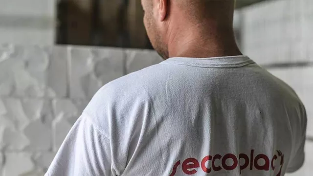 Seccoplac, expertos en problemas de humedad (franquicia desde $300.000 hasta $ 600.000)  