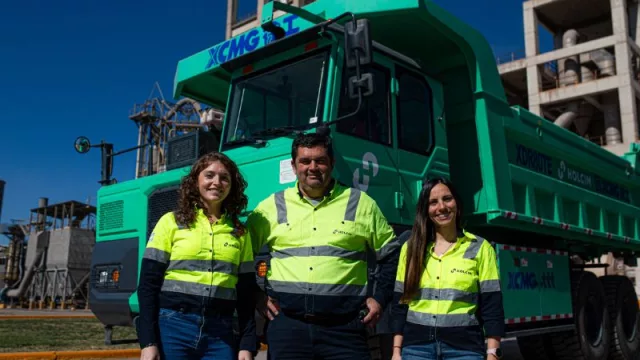 Holcim Argentina incorpora el primer camión 100% eléctrico en su flota (y será en la planta de Mendoza)