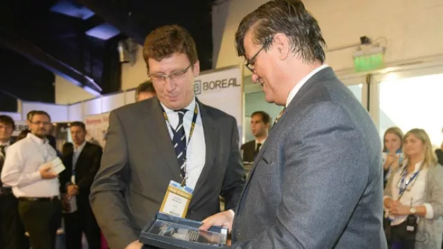 Gefco recibió el reconocimiento por sus 10 años de sponsoreo al Seminario de Management Logístico. 