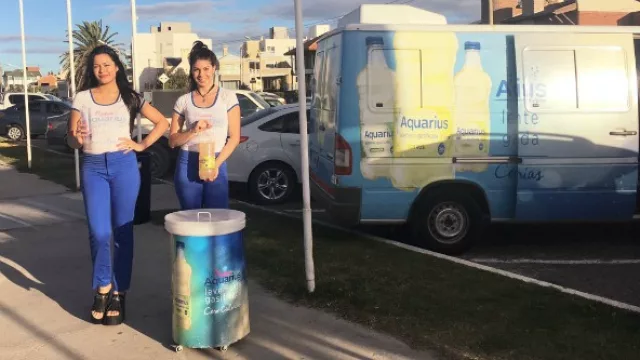 Coca-Cola recorre el país junto a la agencia Oxford