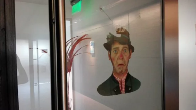 Entrada de la agencia