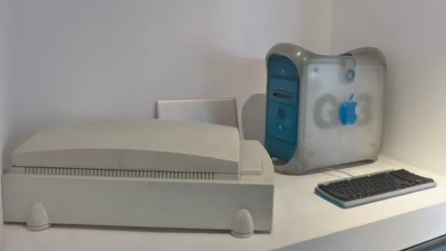 El arcón de los recuerdos de la agencia, la G3 Blue and White y otras reliquias