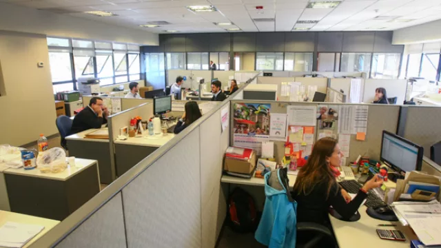 El área de sistemas, recursos humanos y ventas en las oficinas de Córdoba. La empresa tiene 400 empleados en todo el país.