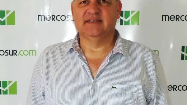 Cordobeses lanzan market place para el campo (desde un fertilizante hasta una cosechadora)