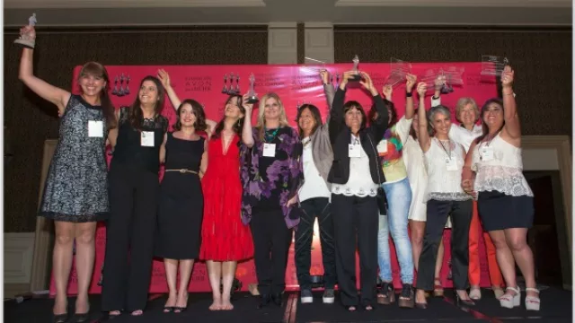 Finalistas del Premio Avon 2016.