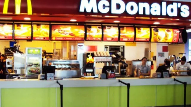 McDonald´s abrirá un local en la Villa 31 (plan macrista para urbanizar la barriada de Retiro)