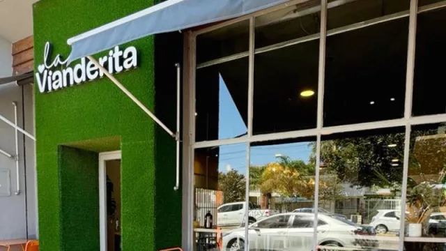 ¿Quién dijo que la comida keto no es rica? Así es La Vianderita, un restaurante de autor (sin harina, sin azúcar y con sabor)