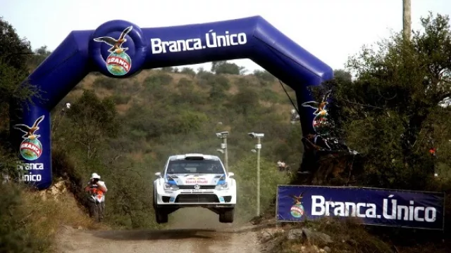 Fernet Branca entregará al ganador del Rally Argentina 2017 el Trofeo Branca.