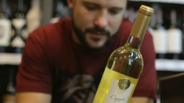 Un vino para acompañar una truchita...