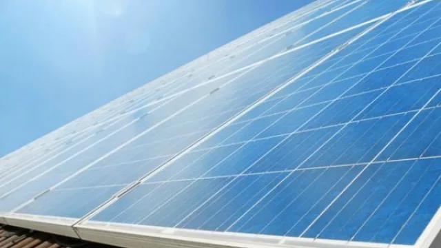 Dejaron sus trabajos para apostar al negocio de la energía solar (Greentech aprovecha el nicho)