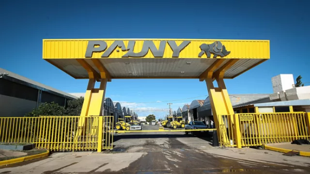 La fábrica de Pauny en Las Varillas 'cocinará' 2.000 tractores este año.