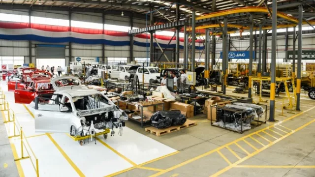 La meta de Reimpex para 2017: ensamblar 1.500 vehículos (entre SUV y Camiones)