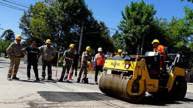 Prueban bioasfalto en obras de bacheo de Colonia Caroya y Jesús María (producto 100% cordobés)