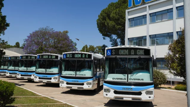 Con créditos Bancor la Municipalidad de Córdoba adquirió 20 colectivos 0km a GNC