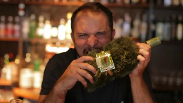 Un vodka polaco con hierba de bisonte  