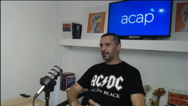 Marco Diani: “El peor momento para pensar una idea es cuando te la piden”