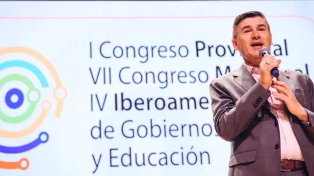 Passerini: Queremos revalorizar la educación como una política pública central