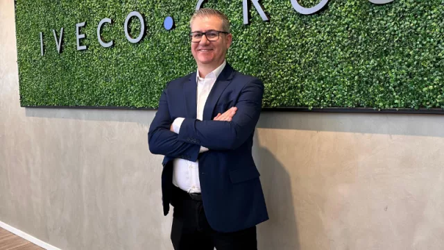 Iveco planifica un gran año para la planta Córdoba en 2025 (el mercado “tira” y los ómnibus y camiones a GNC son un diferencial)