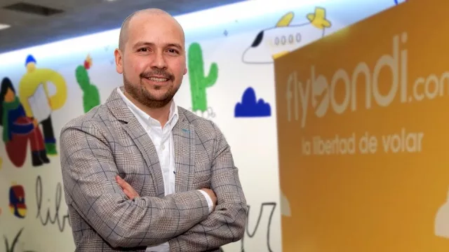 El plan que presentó Mauricio Sana no convence y el gobierno pone la lupa en los libros MEL de Flybondi