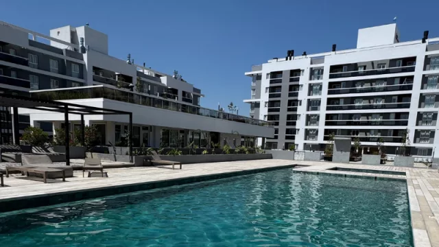 Grupo Canter celebra 15 años de trayectoria regalando 15 cocheras en Harmonie Chateau