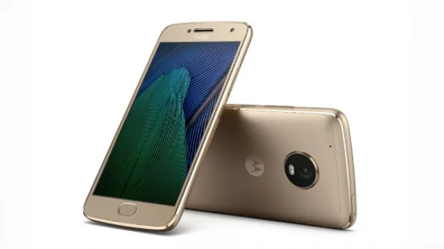 El Moto G5 Plus se vende a $ 6.999. 
