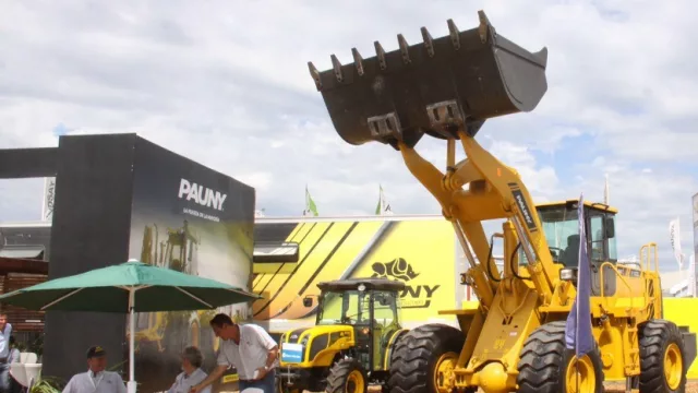 Quién dice que no arrancó la economía: Pauny superó los 1.100 pedidos de tractores