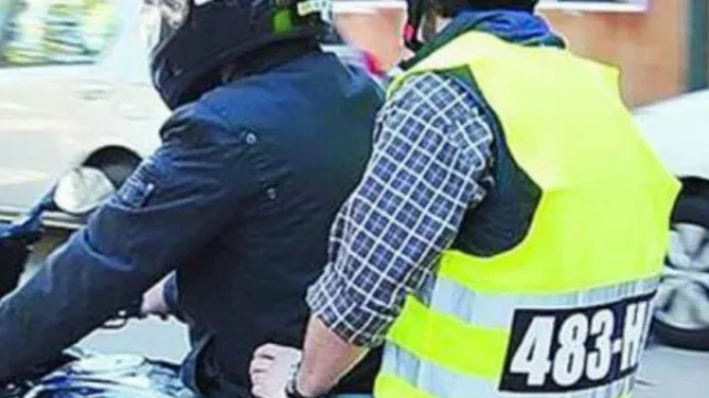 El lobby de las motos con los tapones de punta: van al Inadi y lanzan campaña contra la normativa