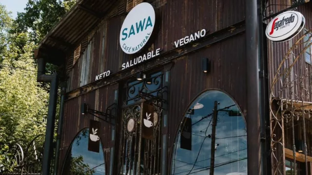 De una tiendita online a un espacio integral: Sawa Café Natural, la cafetería cordobesa de productos keto, sin harinas y 0 azúcar (ah, y pet friendly)