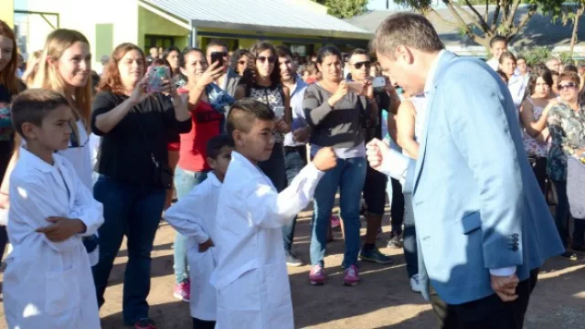 Mestre inauguró el ciclo lectivo de las escuelas municipales