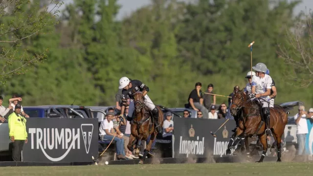 Triumph y Grupo Corven acompañan el cierre de la Triple Corona del Polo 2024.