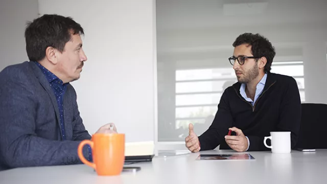 Personalmente me gusta más compararnos con Amazon que Mercado Libre, porque nos sentimos mucho más cerca de ese modelo de negocio.