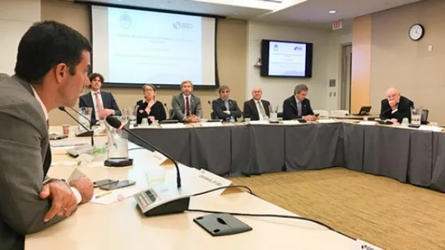 Urtubey trae de EE.UU. U$S 25 millones de fondos que Salta no tendrá que devolver