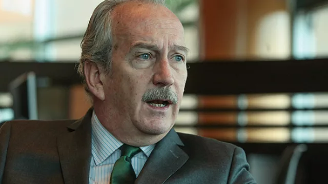 El plan de Vanoli condicionaba la libertad de manejo de política económica del sucesor de Cristina.