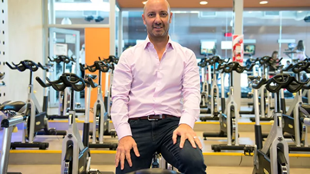 El que paga la categoría más alta, de nuestras 4 categorías, puede acceder a las 28 sedes.