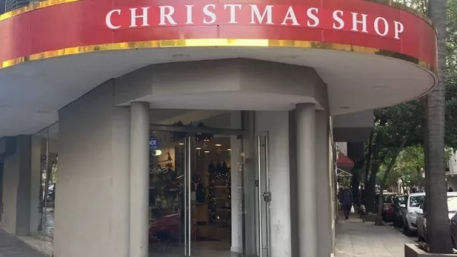 Así como en las grandes ciudades europeas… Córdoba tiene su Christmas Shop (donde se puede armar un arbolito desde $ 7.500)