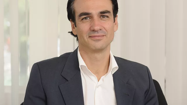 Avon fabrica el 100% de sus productos en Argentina, incluso exporta varios a países vecinos.