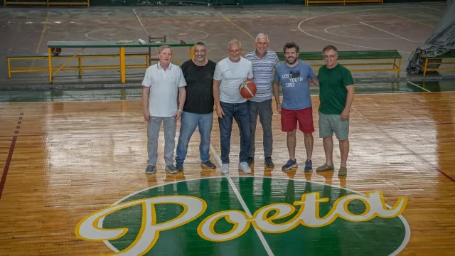 Con aportes del Municipio, el club Poeta Lugones refaccionó su cancha de básquet