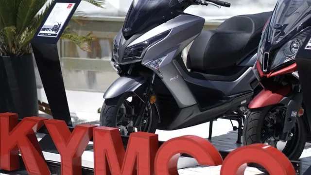 El scooter Kymco X-Town 250 ABS se renueva con estas novedades y precios