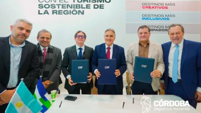 En Madrid, Llaryora firmó un convenio para continuar impulsando el desarrollo turístico de la provincia