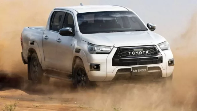 Será Argentina: Toyota prueba en Brasil la Hilux GR 2022
